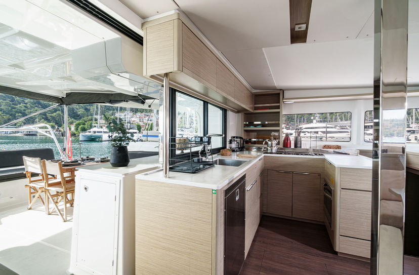 Lagoon 46 Umi