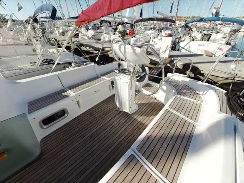 Jeanneau 37 SIPICA