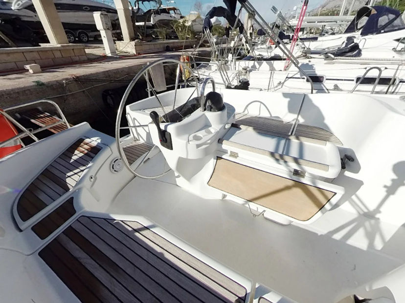 Beneteau OCEANIS 411 HYPO