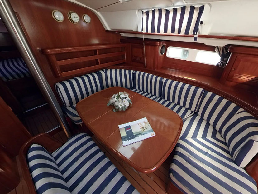 Beneteau OCEANIS 411 HYPO