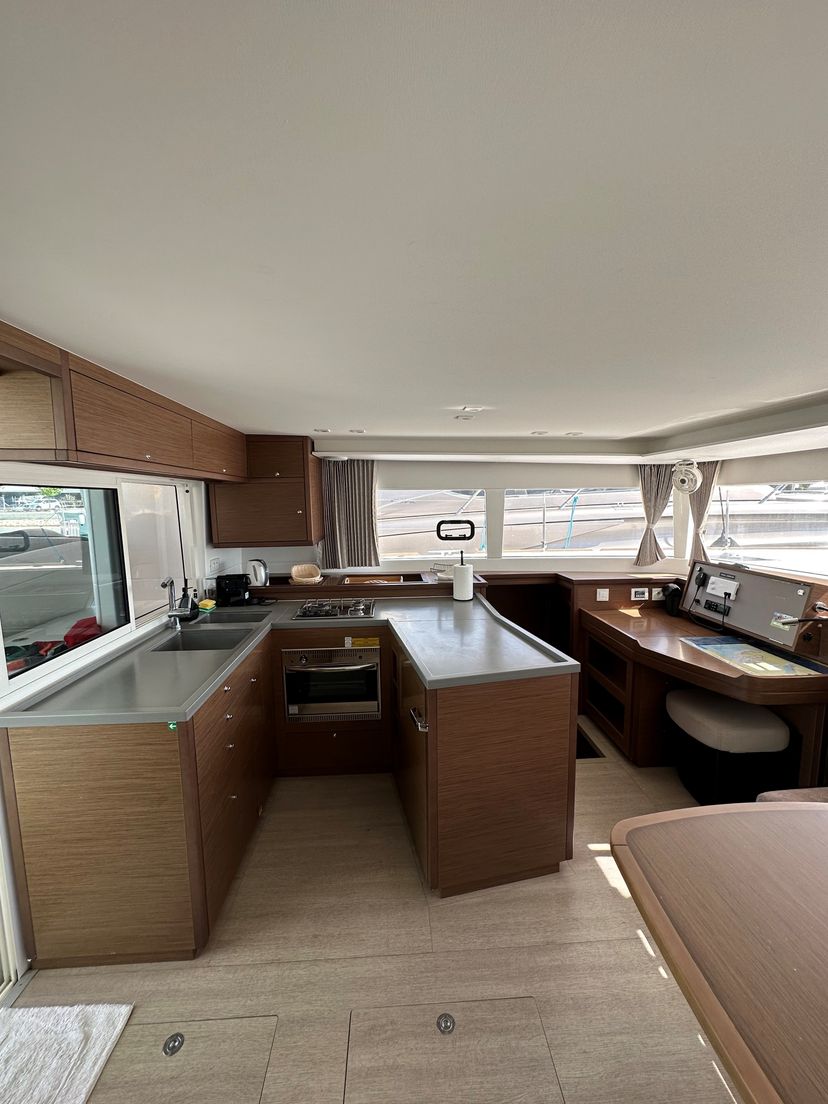 Lagoon 45 NOMADE