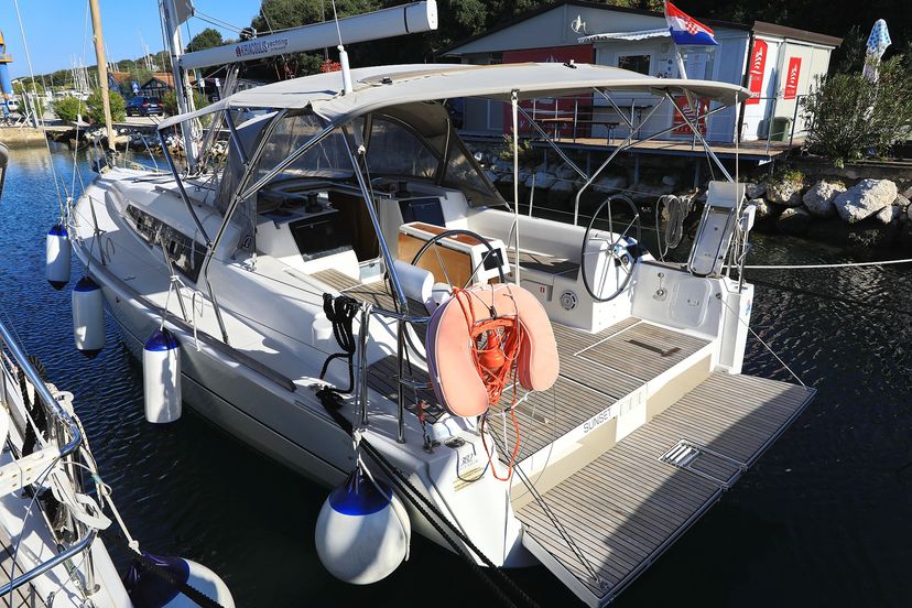 Dufour Yachts GRAND Sunset