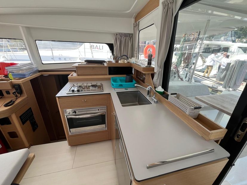 Excess Catamarans EX Amare III