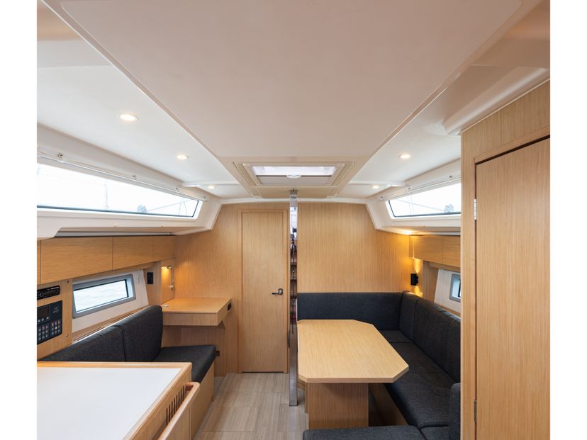 Bavaria Yachtbau 38 Trata