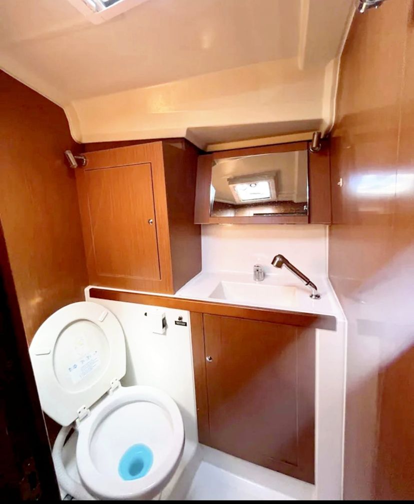 Beneteau OCEANIS 41.1 Illusion
