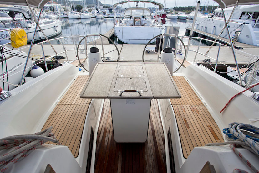 Bavaria Yachtbau 41 CRUISER Astros