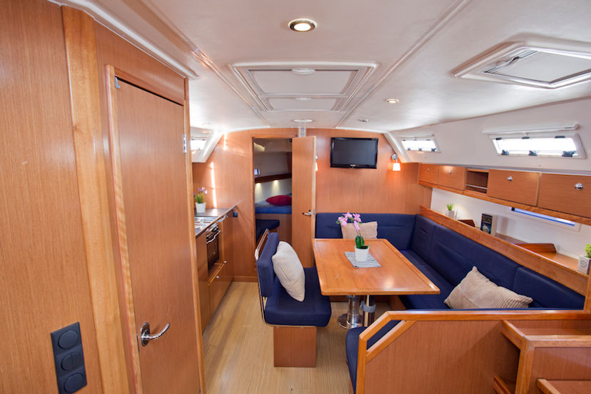 Bavaria Yachtbau 41 CRUISER Astros