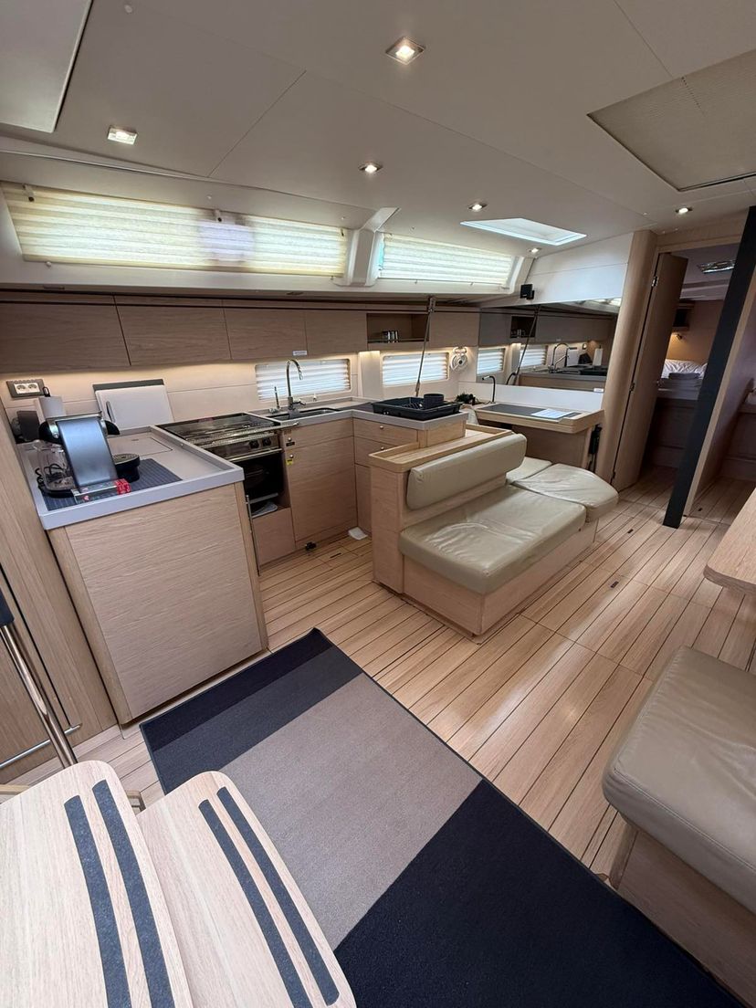 Beneteau OCEANIS 51.1 MYRDIA