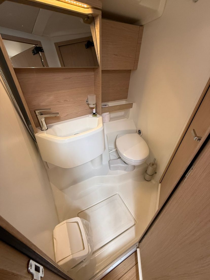 Beneteau OCEANIS 51.1 MYRDIA