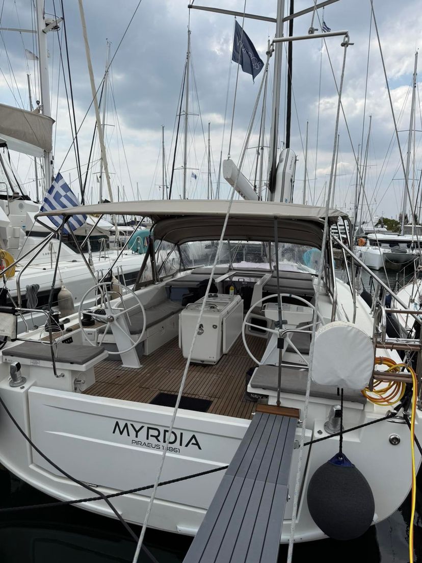 Beneteau OCEANIS 51.1 MYRDIA