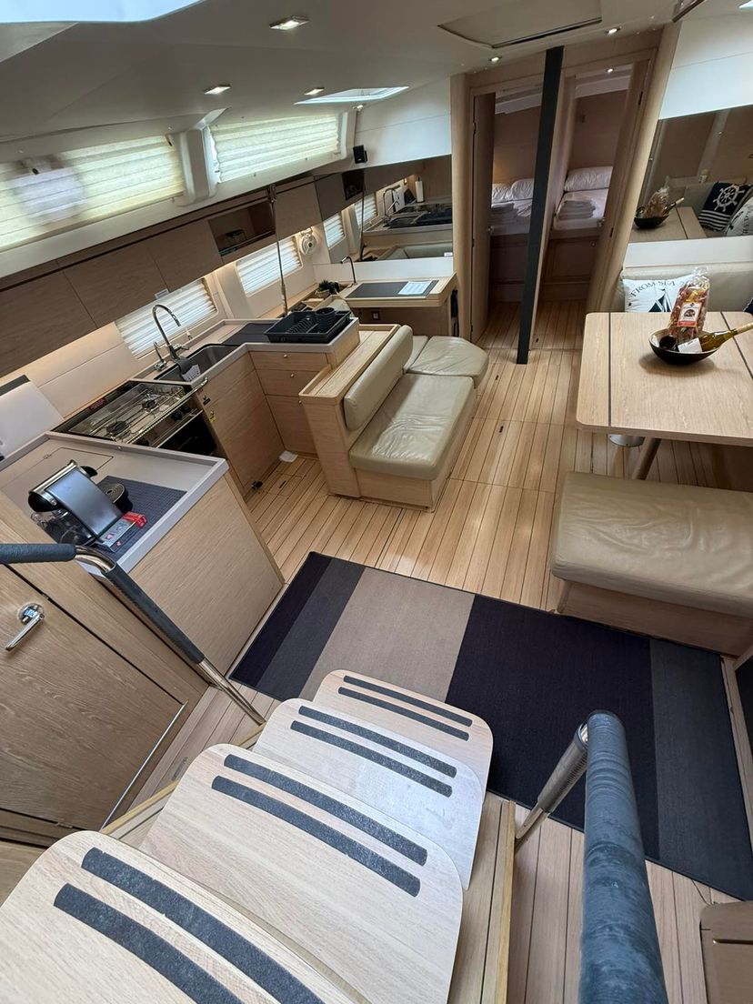 Beneteau OCEANIS 51.1 MYRDIA