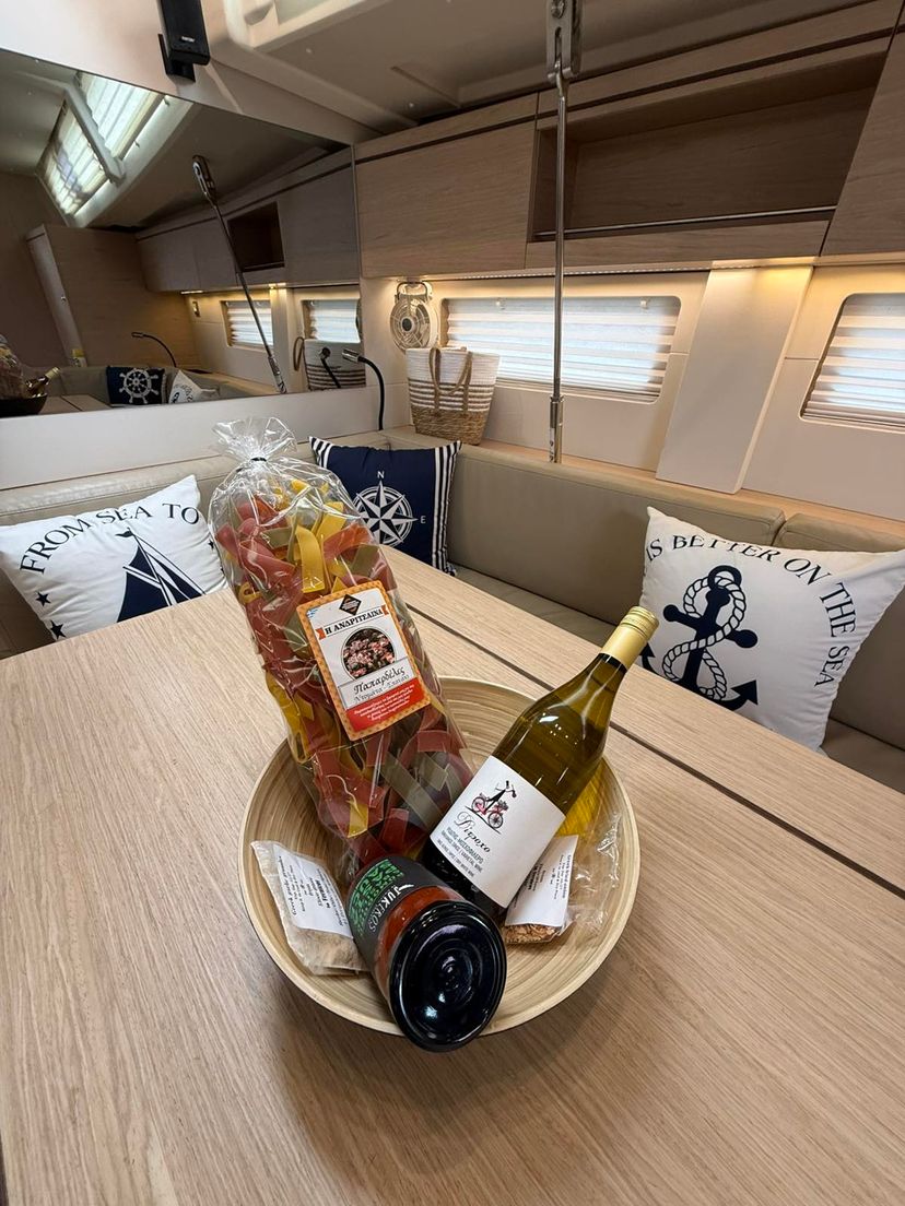 Beneteau OCEANIS 51.1 MYRDIA