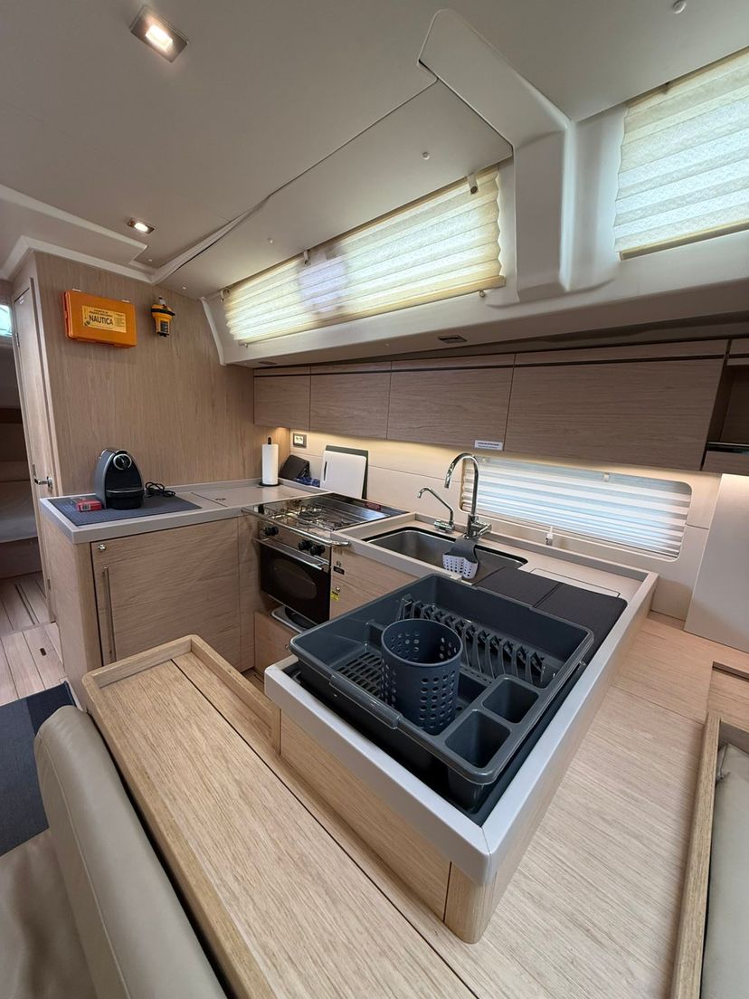 Beneteau OCEANIS 51.1 MYRDIA