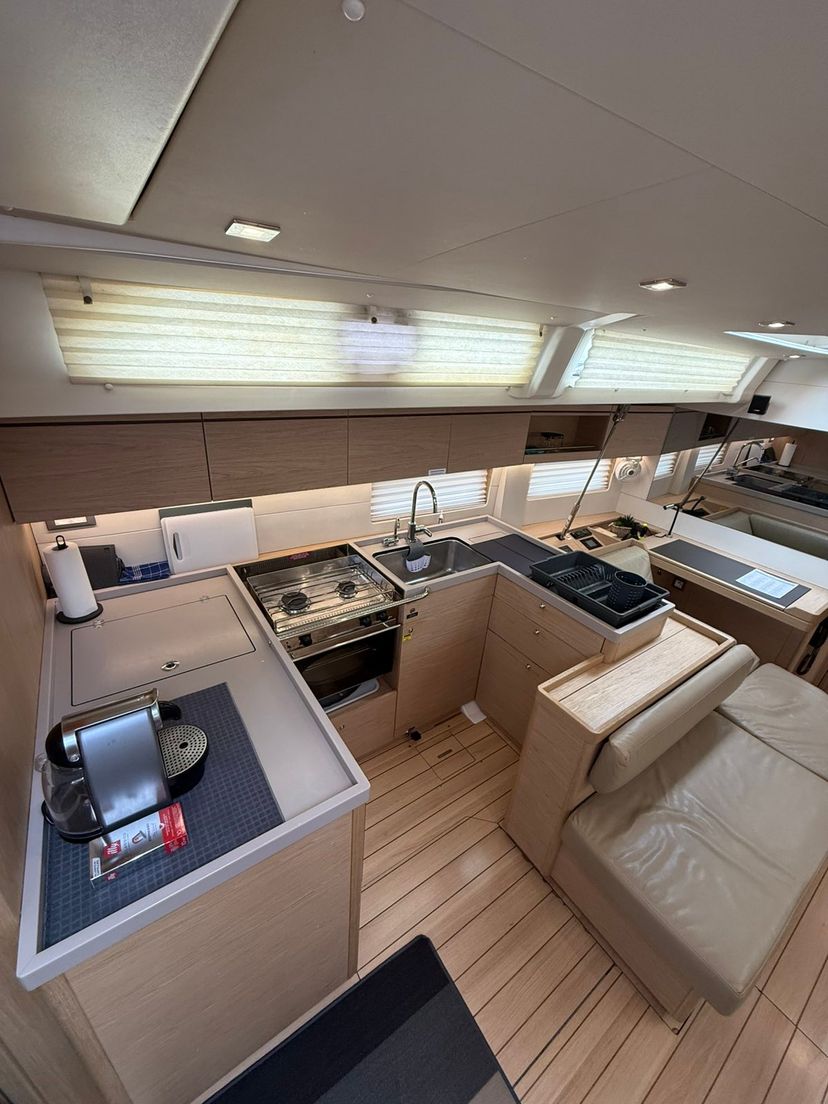 Beneteau OCEANIS 51.1 MYRDIA