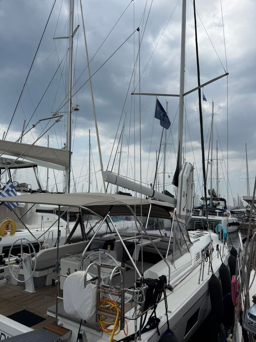 Beneteau OCEANIS 51.1 MYRDIA