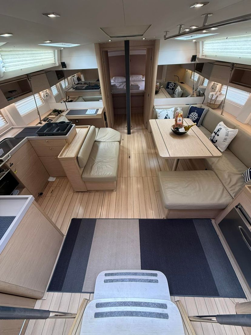 Beneteau OCEANIS 51.1 MYRDIA
