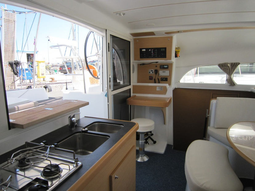 Lagoon 38 ThunderCat