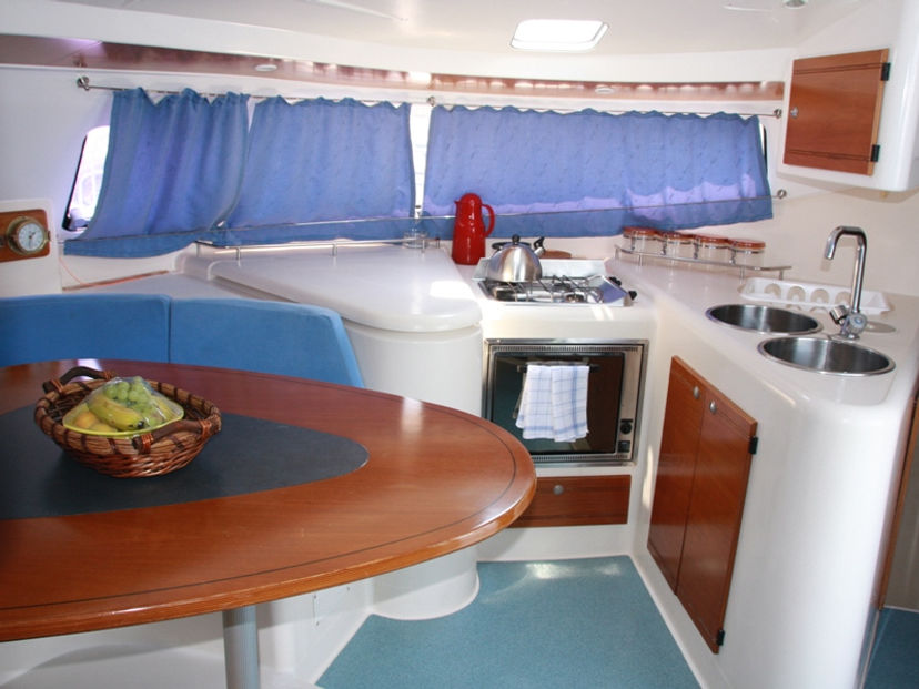 Fountaine Pajot 38 Andromeda 1