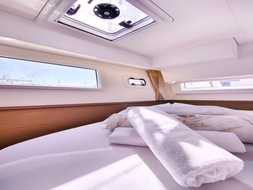 Lagoon 42 SEA VOYAGER 