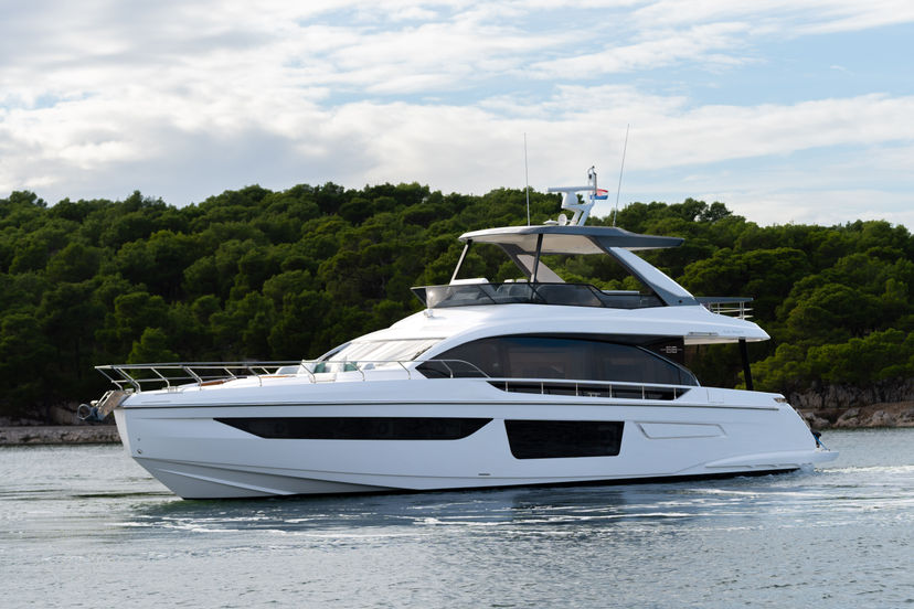 Azimut 68 DONNA