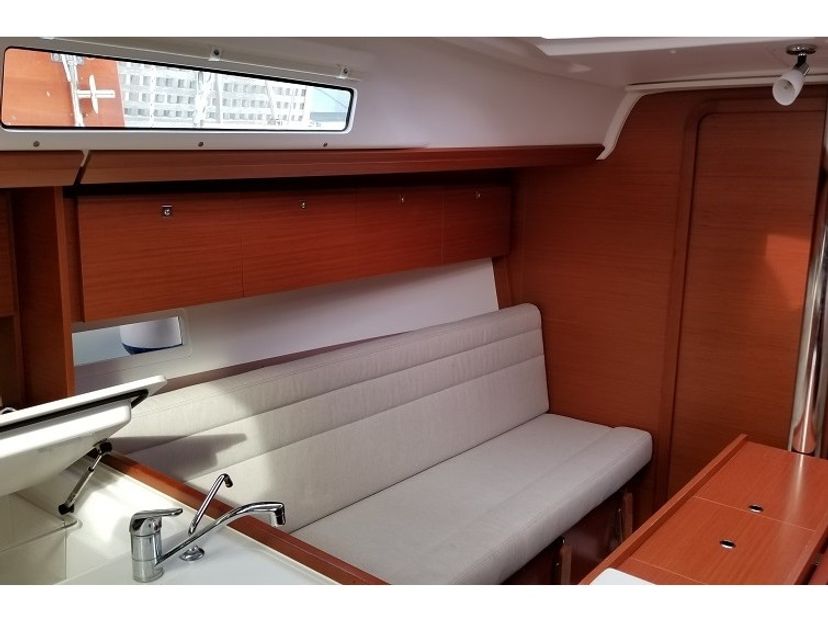 Dufour Yachts GRAND Friday