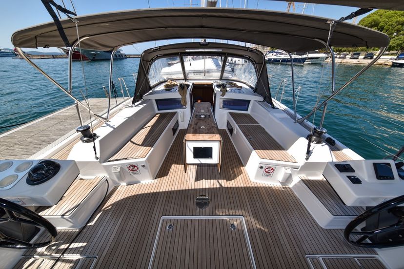 Dufour Yachts 47 La Familia