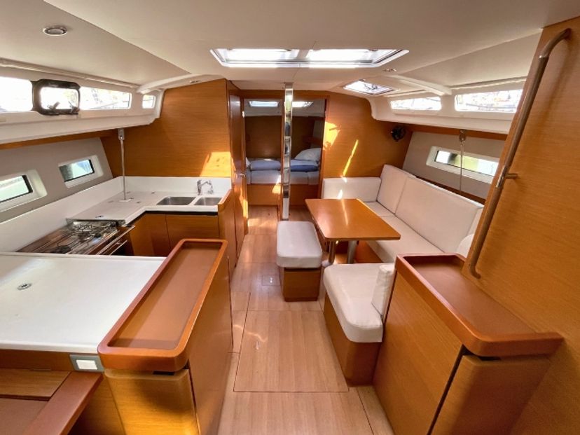Jeanneau 40 Ikalos