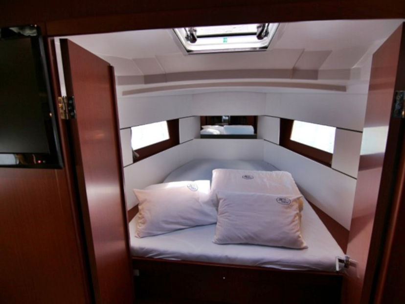 Beneteau 38 FEDE