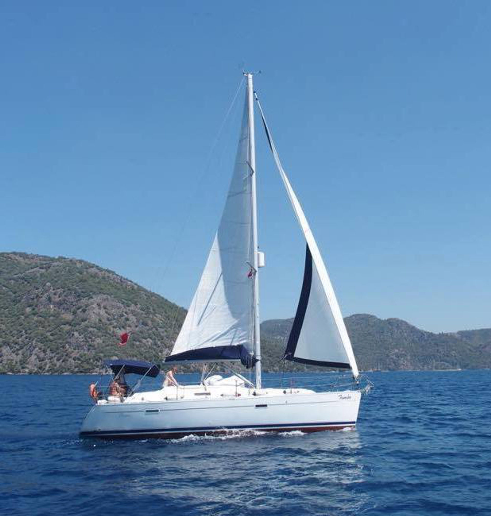 17334061532600864_sailing.jpg