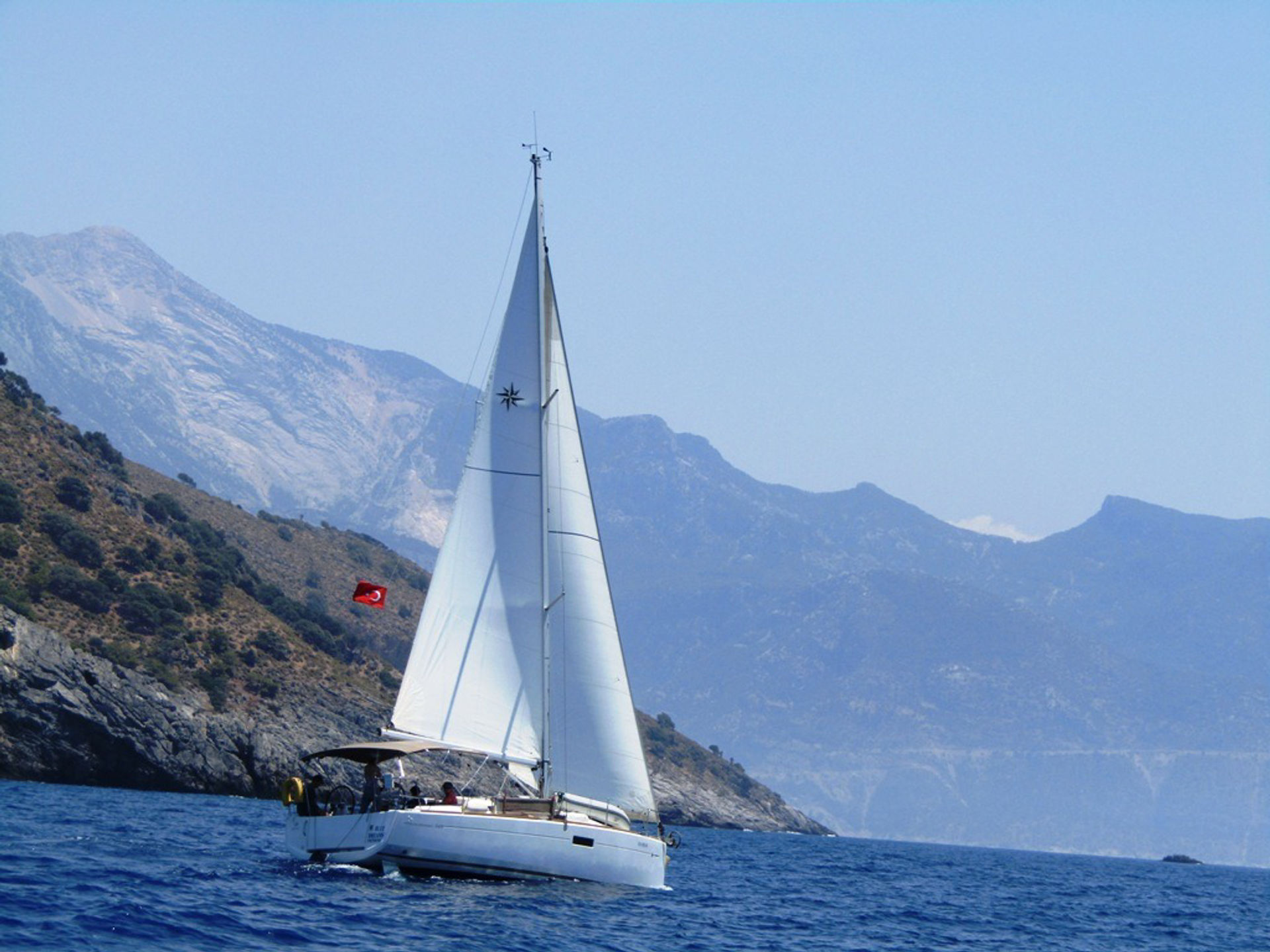 17335211532600864_sailing2.jpg