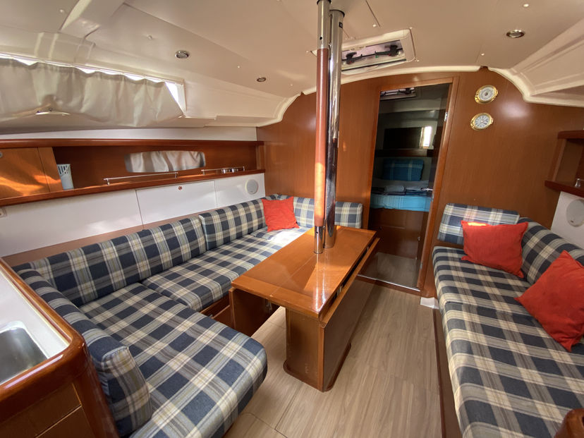 Beneteau 37 Glen Rosa