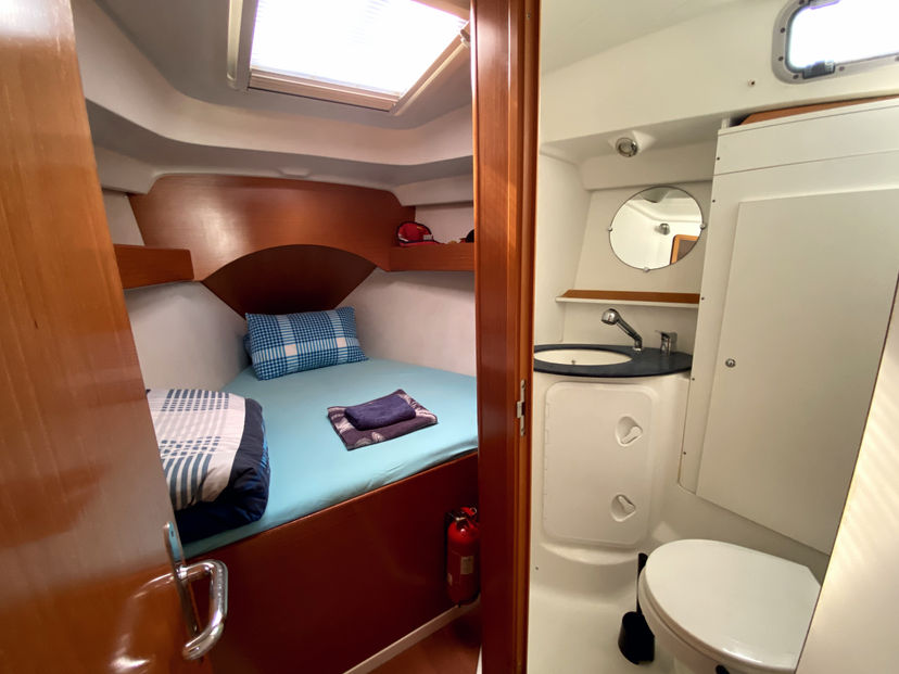 Beneteau CYCLADES 39.3 Six Pack