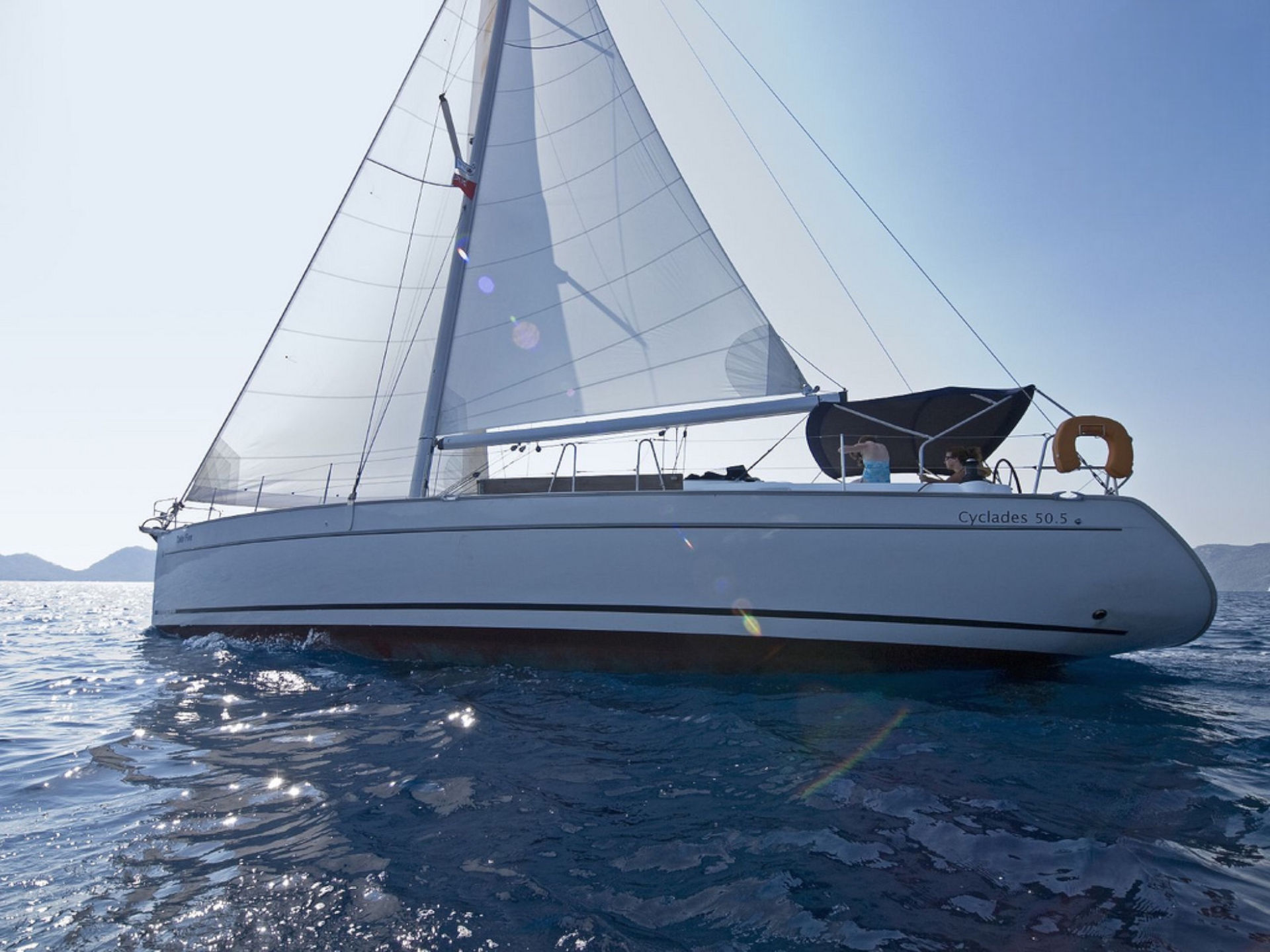 17349331532600864_sailing.jpg