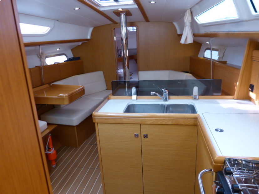 Jeanneau 36 Scooby-Doo