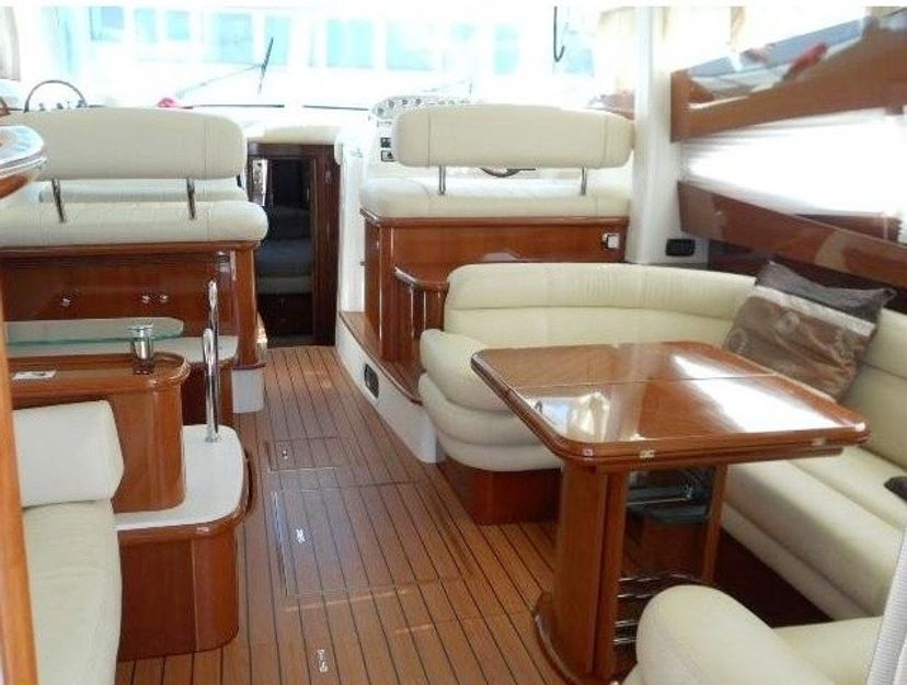 Prestige 46 Cobalt Blu