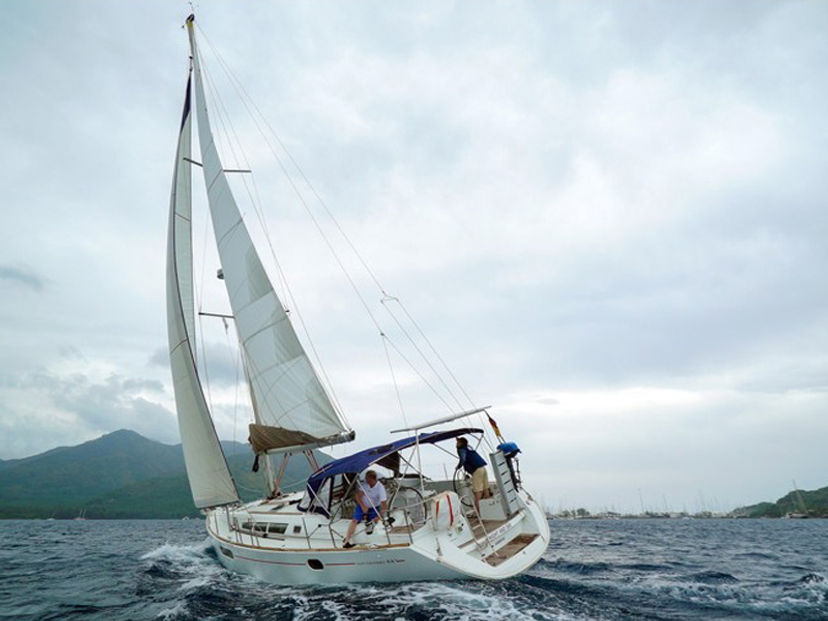 Jeanneau 44 Night & Day