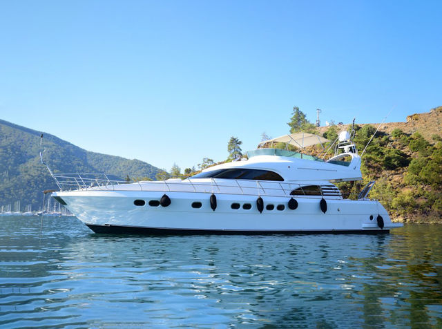 20 MT - 3 Cabins, Motor Yacht - M20S3