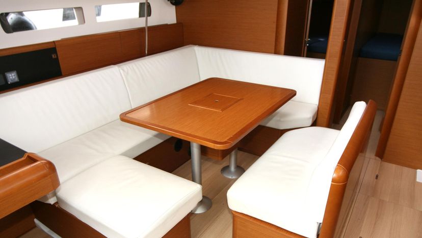 Jeanneau 47 Horizon