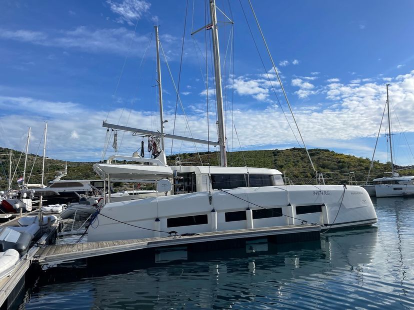 Dufour Yachts AMARA Bahia Serena
