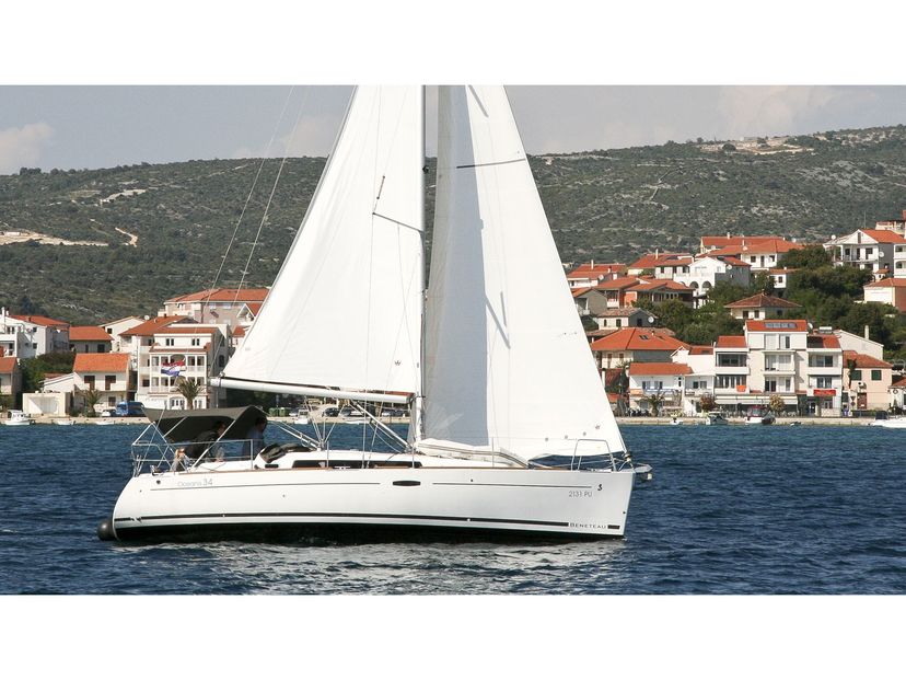 Beneteau OCEANIS 34 LL Skyhawk