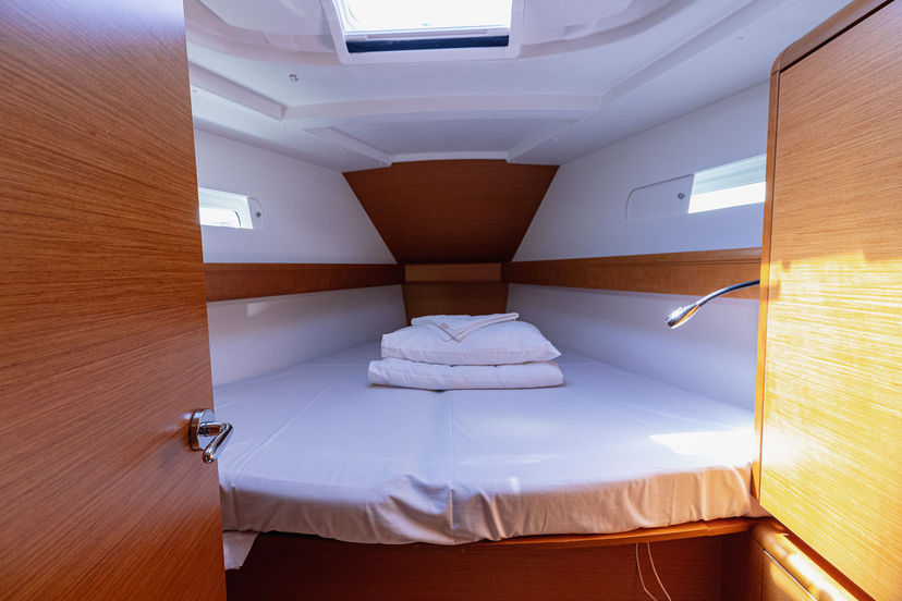 Jeanneau 49 Ventus