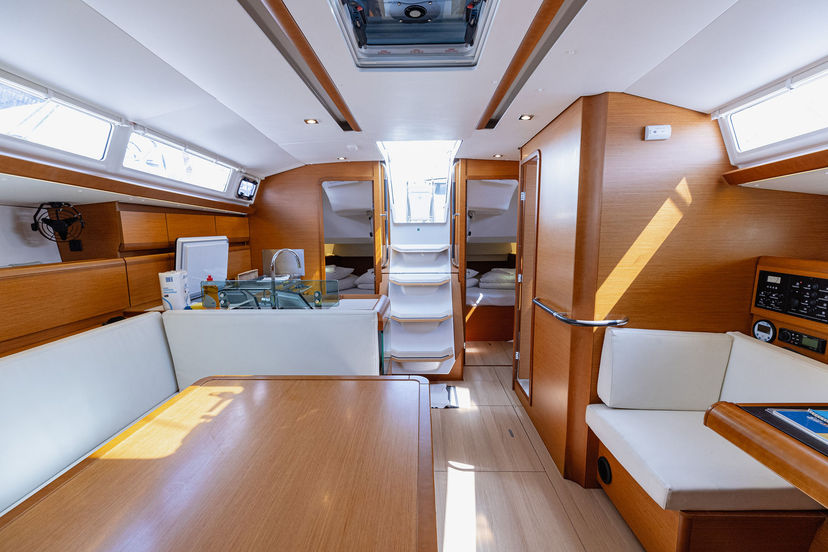 Jeanneau 49 Ventus