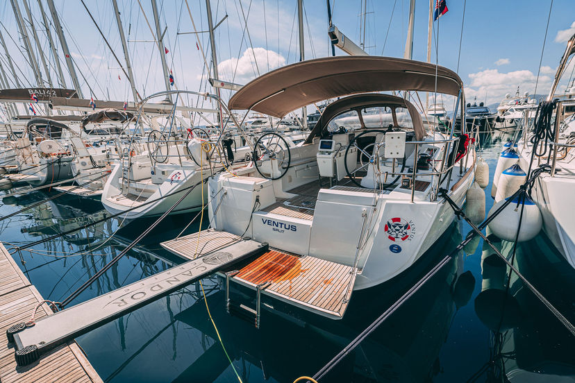 Jeanneau 49 Ventus