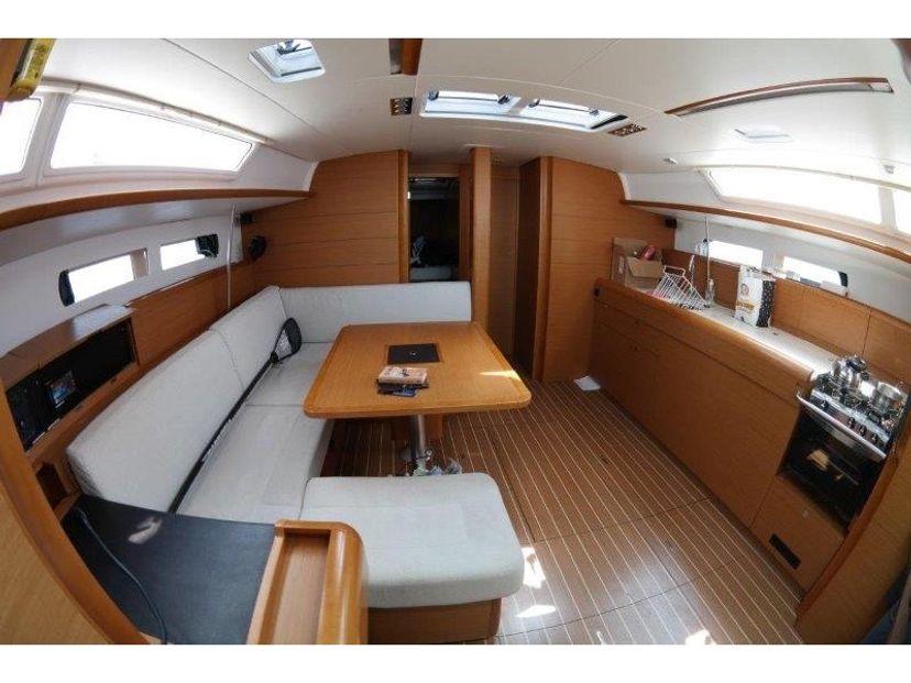 Jeanneau 46 BLUE HEAVEN