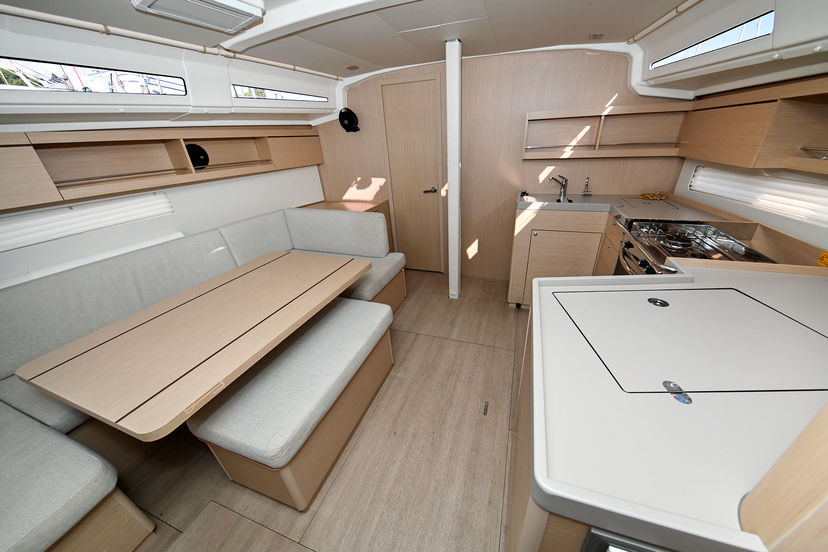 Beneteau 40 Orion
