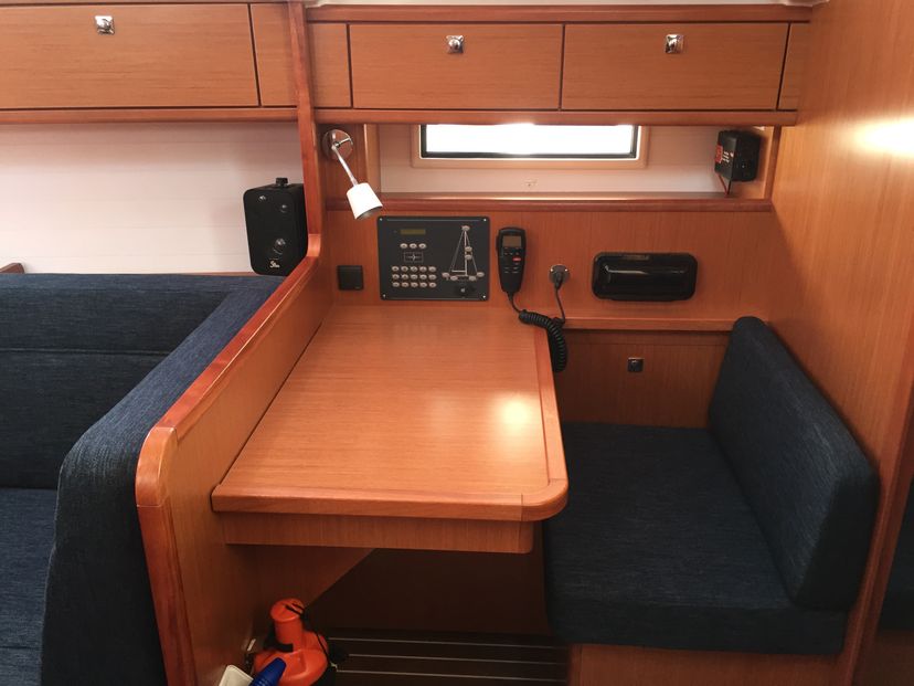 Bavaria Yachtbau CRUISER 41 S/Y Anemoessa