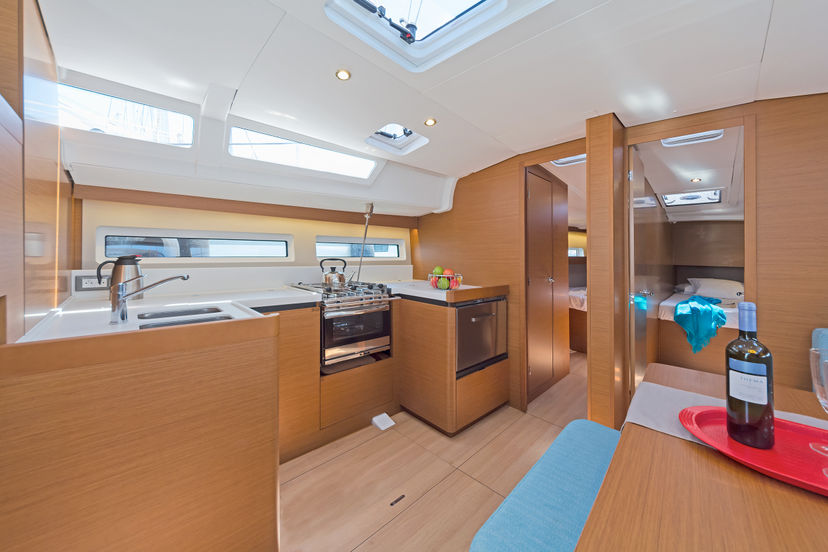 Jeanneau 49 Captain George