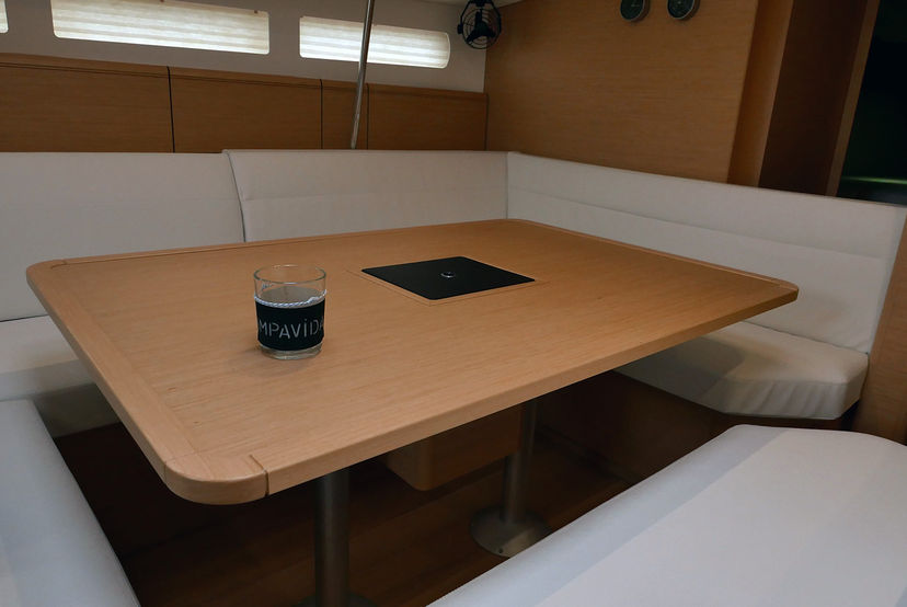 Jeanneau 51 Impavida