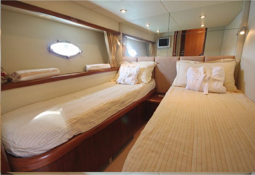 Sunseeker Distraction