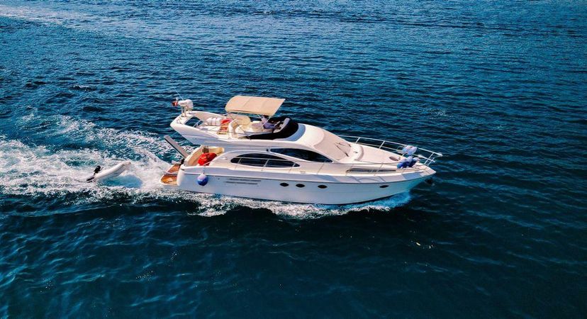 Azimut Ela